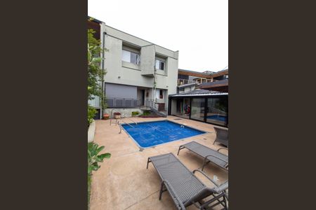 Casa de condomínio à venda com 421m², 4 quartos e 4 vagasÁREA EXTERNA 