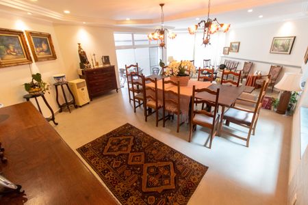 Casa de condomínio à venda com 421m², 4 quartos e 4 vagasSALA DE JANTAR