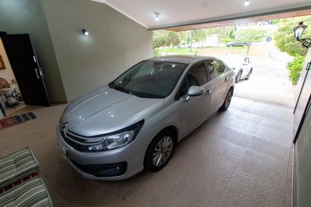 Casa de condomínio à venda com 421m², 4 quartos e 4 vagasGARAGEM