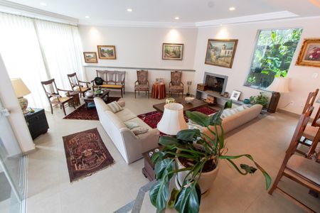 SALA DE ESTAR de casa de condomínio à venda com 4 quartos, 421m² em Jardim Botânico (sousas), Campinas