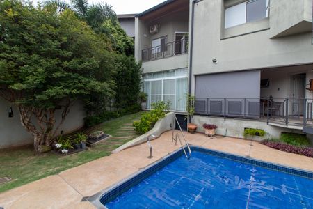 Casa de condomínio à venda com 421m², 4 quartos e 4 vagasÁREA EXTERNA 