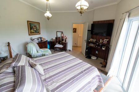 Casa de condomínio à venda com 421m², 4 quartos e 4 vagasSUITE MASTER