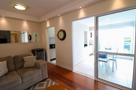 Apartamento para alugar com 70m², 2 quartos e 2 vagasSala