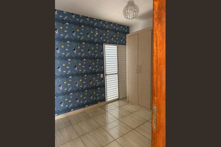 Quarto de casa de condomínio para alugar com 2 quartos, 62m² em Jardim das Avencas (fazendinha), Santana de Parnaíba
