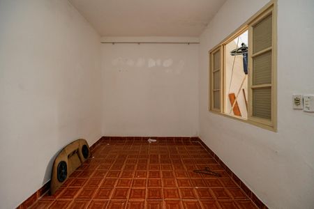 Casa à venda com 125m², 3 quartos e 1 vagaÁrea de Serviço