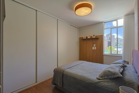 Apartamento à venda com 170m², 3 quartos e 2 vagasQuarto 3 - Suíte