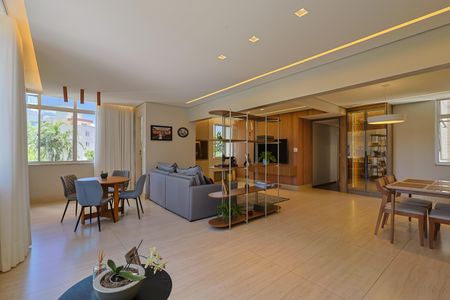 Sala de apartamento à venda com 3 quartos, 170m² em Serra, Belo Horizonte