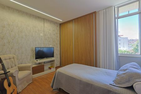 Apartamento à venda com 170m², 3 quartos e 2 vagasQuarto 1