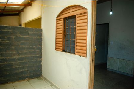 Casa para alugar com 1 quarto, 35m² em  Parque Atheneu, Goiânia