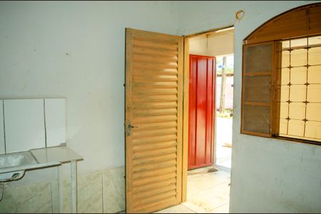 Casa para alugar com 1 quarto, 35m² em  Parque Atheneu, Goiânia