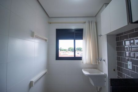 Apartamento para alugar com 67m², 2 quartos e 1 vagaÁrea de Serviço