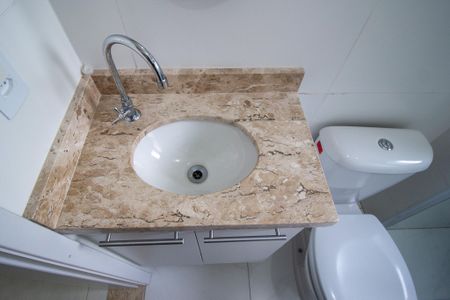 Apartamento para alugar com 67m², 2 quartos e 1 vagaBanheiro 