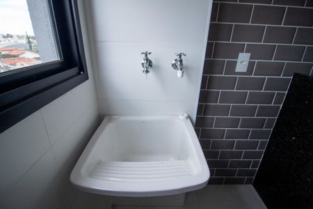 Apartamento para alugar com 67m², 2 quartos e 1 vagaÁrea de Serviço