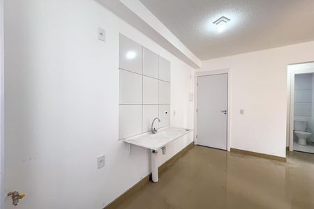 Apartamento para alugar com 48m², 2 quartos e sem vaga Apartamento para alugar com 48m², 2 quartos e sem vagaCozinha e Área de Serviço