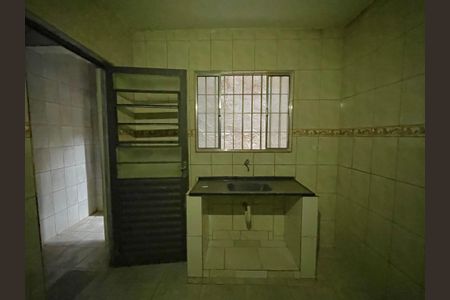 Casa para alugar com 90m², 2 quartos e 1 vagaCozinha