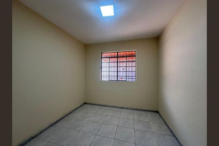 Casa para alugar com 3 quartos, 360m² em Santa Efigênia, Belo Horizonte