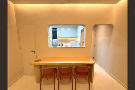 Apartamento à venda com 1 quarto, 42m² em Copacabana, Rio de Janeiro