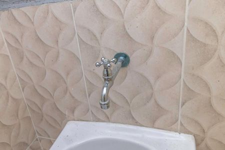 Casa para alugar com 60m², 1 quarto e sem vagaÁrea de Serviço