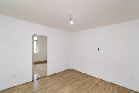 Sala de casa para alugar com 1 quarto, 60m² em Vicente de Carvalho, Rio de Janeiro