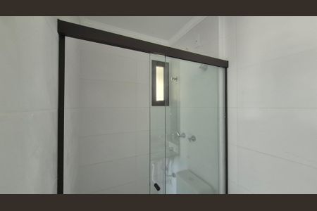 Apartamento para alugar com 56m², 2 quartos e 2 vagas Apartamento para alugar com 56m², 2 quartos e 2 vagasBanheiro