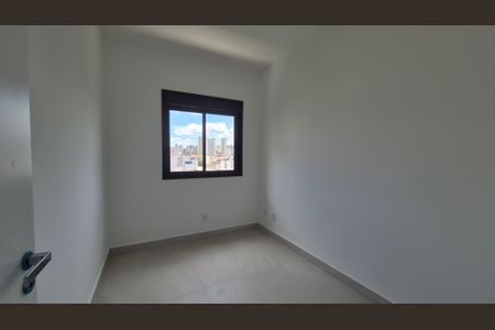 Quarto de apartamento para alugar com 2 quartos, 56m² em Parque das Nações, Santo André