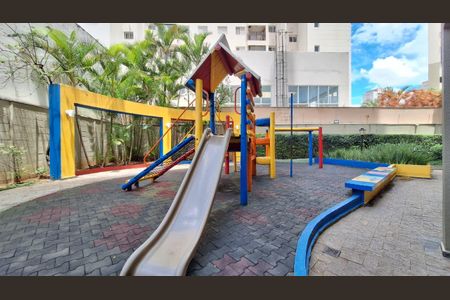 Apartamento à venda com 60m², 2 quartos e 1 vagaÁrea comum - Playground