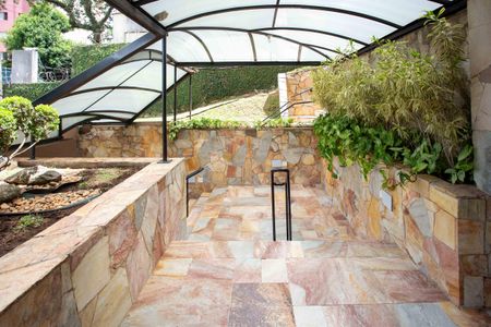 Apartamento à venda com 68m², 2 quartos e 1 vagaÁrea comum