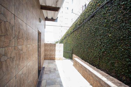 Apartamento à venda com 68m², 2 quartos e 1 vagaÁrea comum