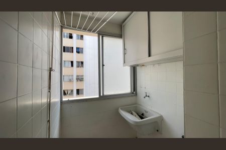 Apartamento para alugar com 60m², 3 quartos e 1 vaga Apartamento para alugar com 60m², 3 quartos e 1 vagaCozinha e Área de Serviço