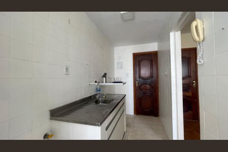 Apartamento para alugar com 60m², 3 quartos e 1 vaga Apartamento para alugar com 60m², 3 quartos e 1 vagaCozinha e Área de Serviço