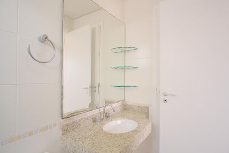 Apartamento à venda com 110m², 4 quartos e 3 vagasBanheiro da Suíte 3