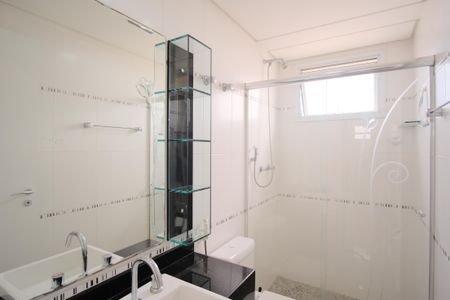 Apartamento à venda com 110m², 4 quartos e 3 vagasBanheiro da Suíte 2