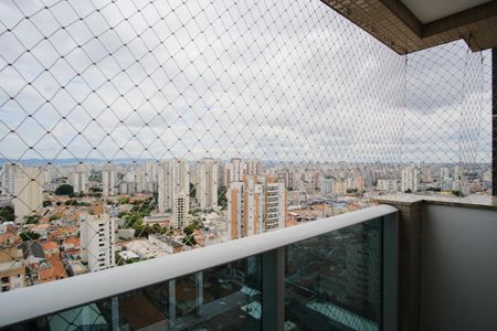 Apartamento à venda com 110m², 4 quartos e 3 vagasVaranda