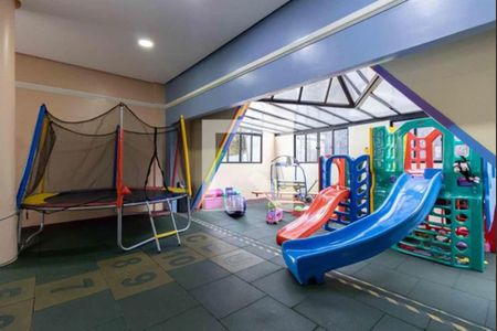 Apartamento à venda com 72m², 3 quartos e 1 vagaParque infantil