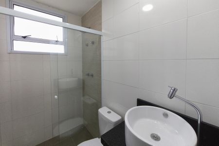 Apartamento à venda com 66m², 2 quartos e 2 vagasBanheiro Social