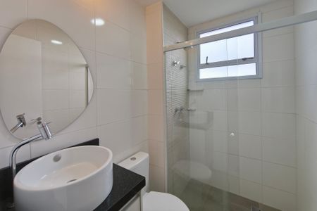 Apartamento à venda com 66m², 2 quartos e 2 vagasBanheiro Suíte