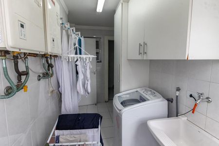 Apartamento para alugar com 210m², 3 quartos e 4 vagasÁrea de Serviço