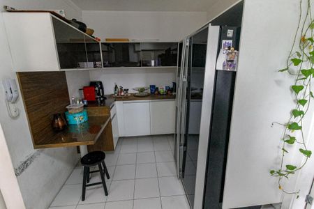 Apartamento para alugar com 210m², 3 quartos e 4 vagasCozinha - Armários