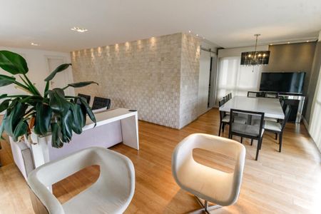 Apartamento para alugar com 210m², 3 quartos e 4 vagasSala