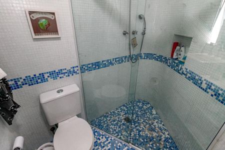 Apartamento para alugar com 210m², 3 quartos e 4 vagasBanheiro da Suíte 1