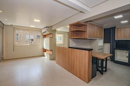 Sala de apartamento à venda com 3 quartos, 97m² em Petrópolis, Porto Alegre