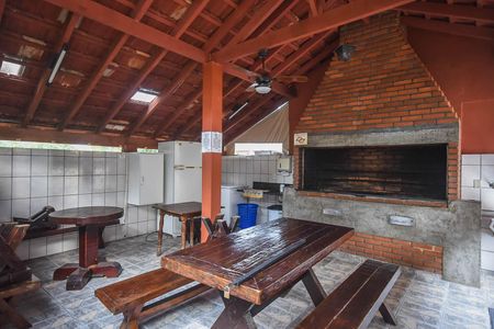 Apartamento à venda com 55m², 2 quartos e 1 vagaChurrasqueira