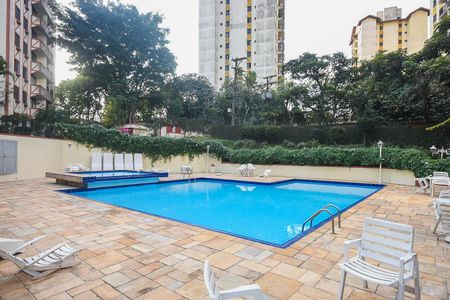 Apartamento à venda com 55m², 2 quartos e 1 vagaPiscina