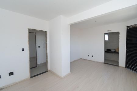 Apartamento à venda com 78m², 2 quartos e 2 vagasSuíte