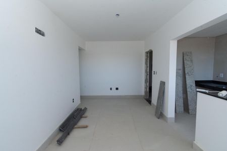Sala de apartamento à venda com 2 quartos, 78m² em Riacho das Pedras, Contagem