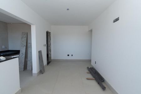 Sala de apartamento à venda com 2 quartos, 79m² em Riacho das Pedras, Contagem