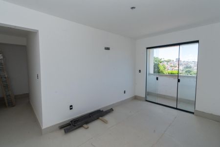 Sala de apartamento à venda com 2 quartos, 79m² em Riacho das Pedras, Contagem
