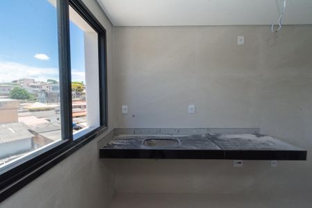 Apartamento à venda com 116m², 2 quartos e 2 vagasCozinha