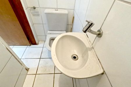 Apartamento para alugar com 75m², 2 quartos e 1 vagaBanheiro de Serviço