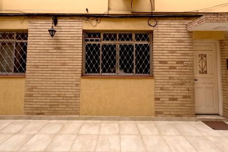 Vista da Sala de apartamento para alugar com 2 quartos, 75m² em Macuco, Santos